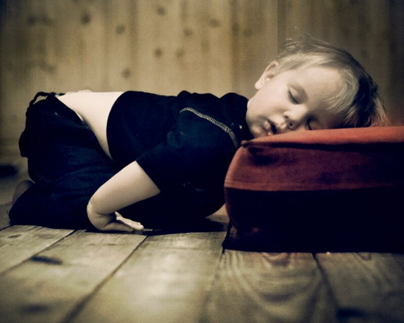Grinding of teeth during sleep is a sign of helminthic infestation in both children and adults